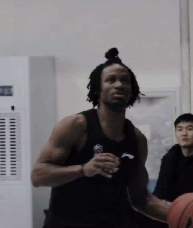 亚洲桃色视频